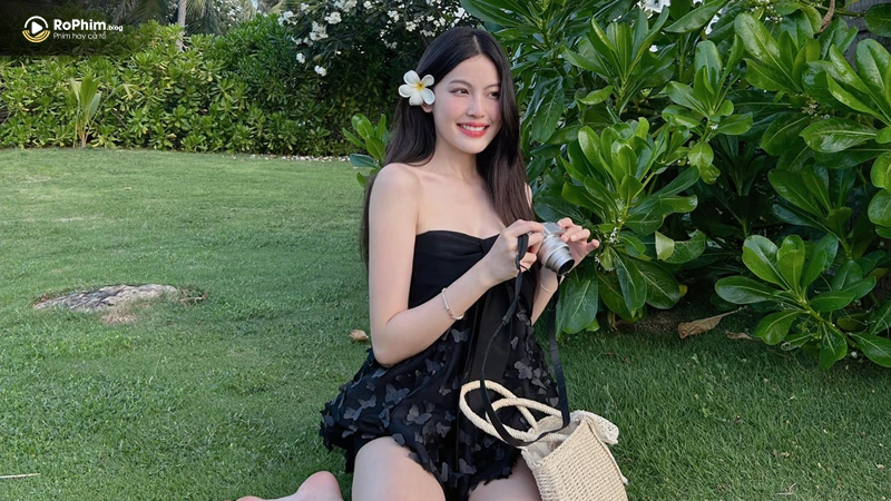 Tăng Mỹ Hàn thường xuyên cập nhật hình ảnh sang chảnh trên mạng xã hội 