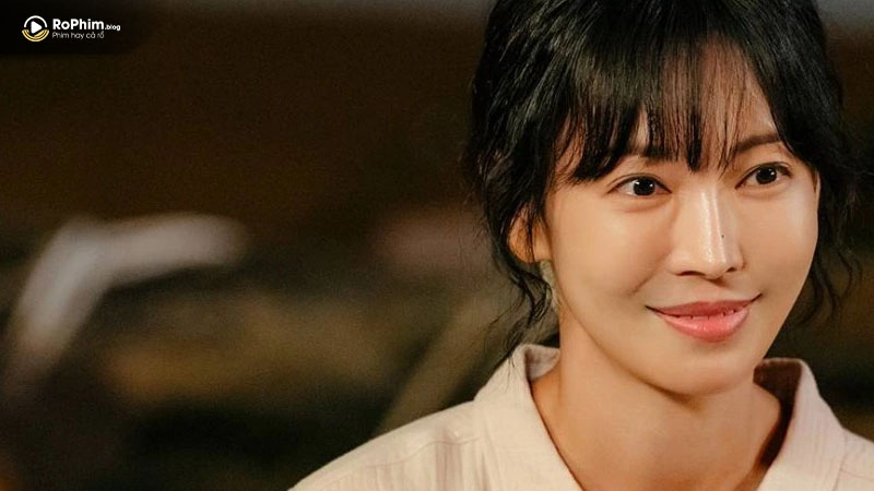 Kim So Yeon xuất hiện với hình ảnh nhẹ nhàng, dịu dàng