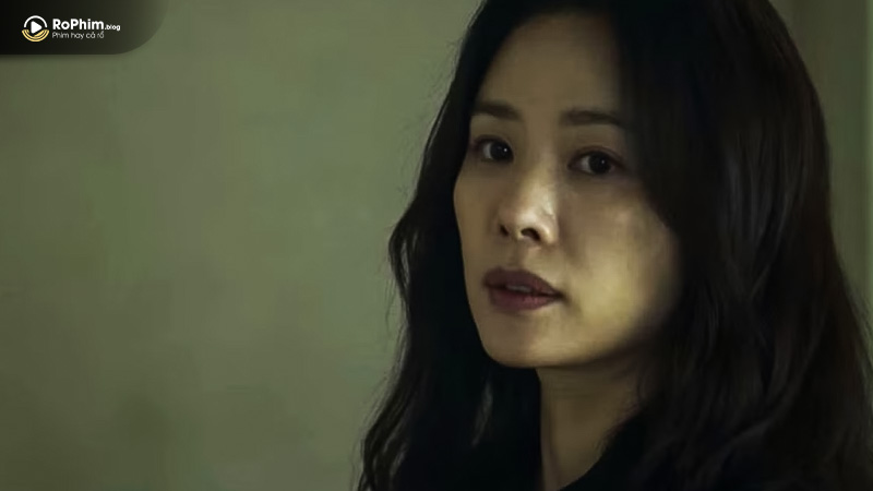  Kim Hyun Joo trong vai luật sư Min Hye Jin