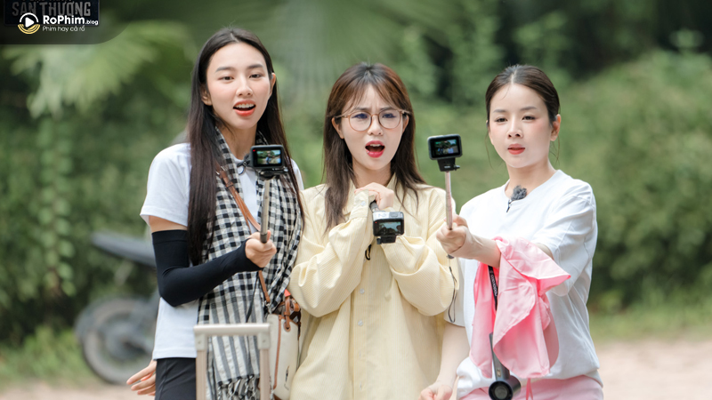 Hoa hậu Thùy Tiên và streamer Misthy đã khiến cộng đồng mạng dậy sóng khi có những phát ngôn “thiếu duyên”