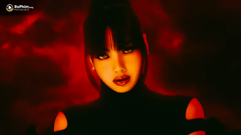 Lisa xuất hiện cực kỳ quyến rũ trong teaser album Alter Ego