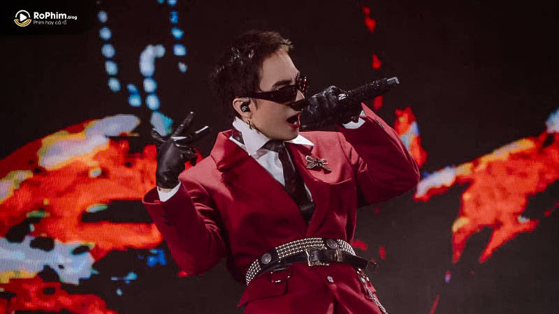 Sơn Tùng MTP tại concert YFEST 2024