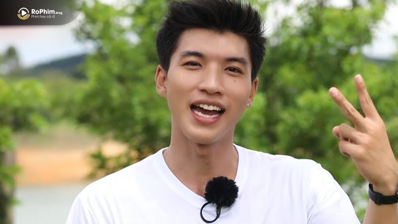 HIEUTHUHAI gây sốt cộng đồng mạng với những khoảnh khắc hài hước trong 2 Ngày 1 Đêm