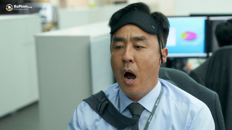 Ryu Seung Ryong đã chính thức tái xuất màn ảnh rộng