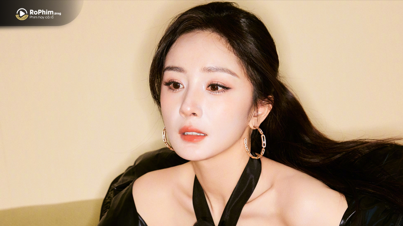Các dự án gần đây của Dương Mịch không đạt kỳ vọng về doanh thu, và diễn xuất của cô cũng nhận nhiều ý kiến trái chiều
