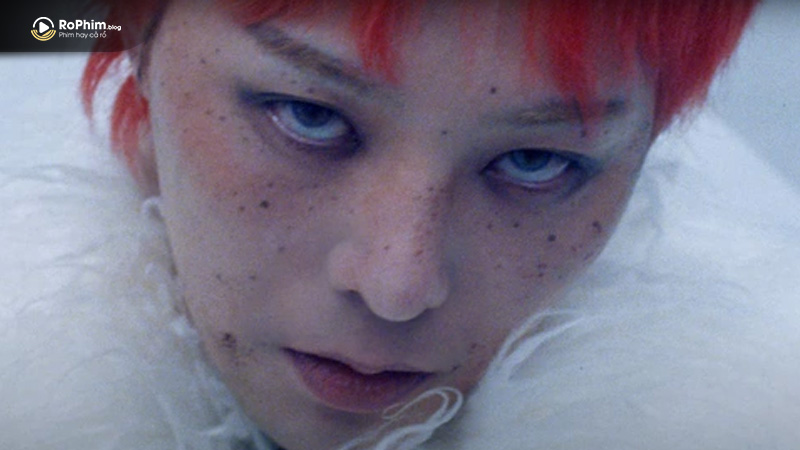 Tạo hình nổi bật của G-Dragon trong MV mới