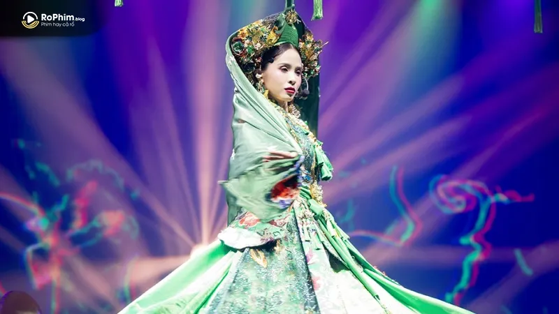 Trang phục của ca nương Kiều Anh trong màn trình diễn solo tại công diễn 'Chị Đẹp Đạp Gió 2024'