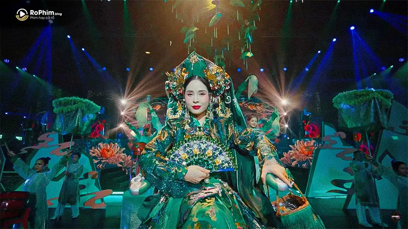 Sự kết hợp độc đáo giữa nhạc cụ dân tộc và âm nhạc hiện đại trong MV.