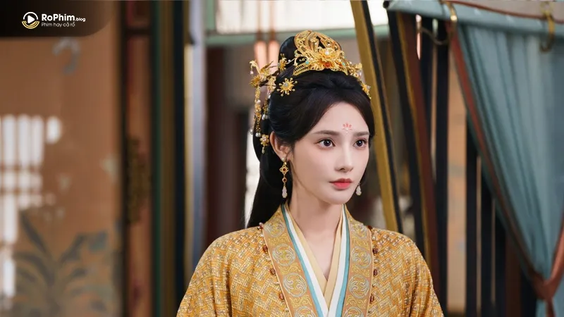 Nhậm Gia Luân khắc họa hoàng đế trẻ đầy nội tâm qua ánh mắt và cảm xúc dằn vặt sâu sắc