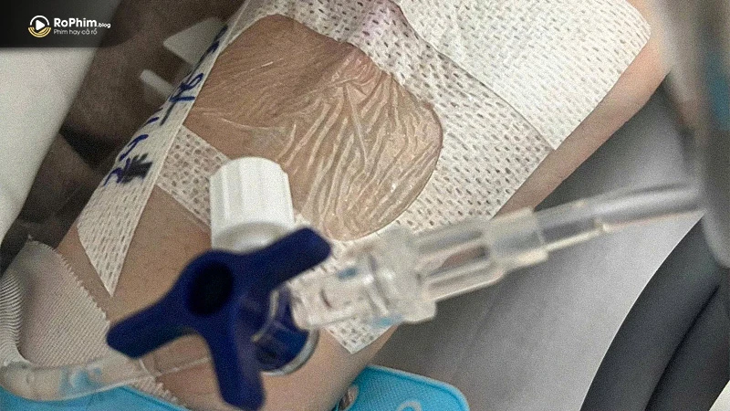 Trường hợp của Hòa Minzy là một lời cảnh tỉnh về việc cần có sự cân bằng giữa công việc và sức khỏe