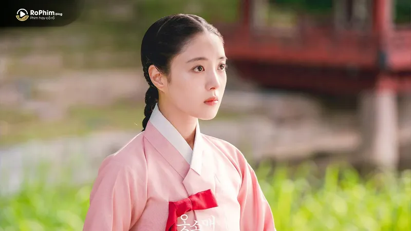Lee Se Young trong vai diễn kinh điển Nàng Dae Jang Geum