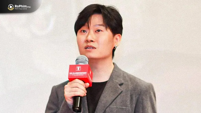 Tình trẻ của nữ diễn viên Hoàn Châu Cách Cách có gia thế giàu có, là người tài hoa